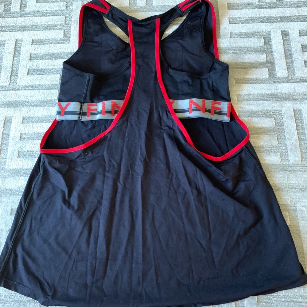 NFINITY TANK - Picture 2 of 3